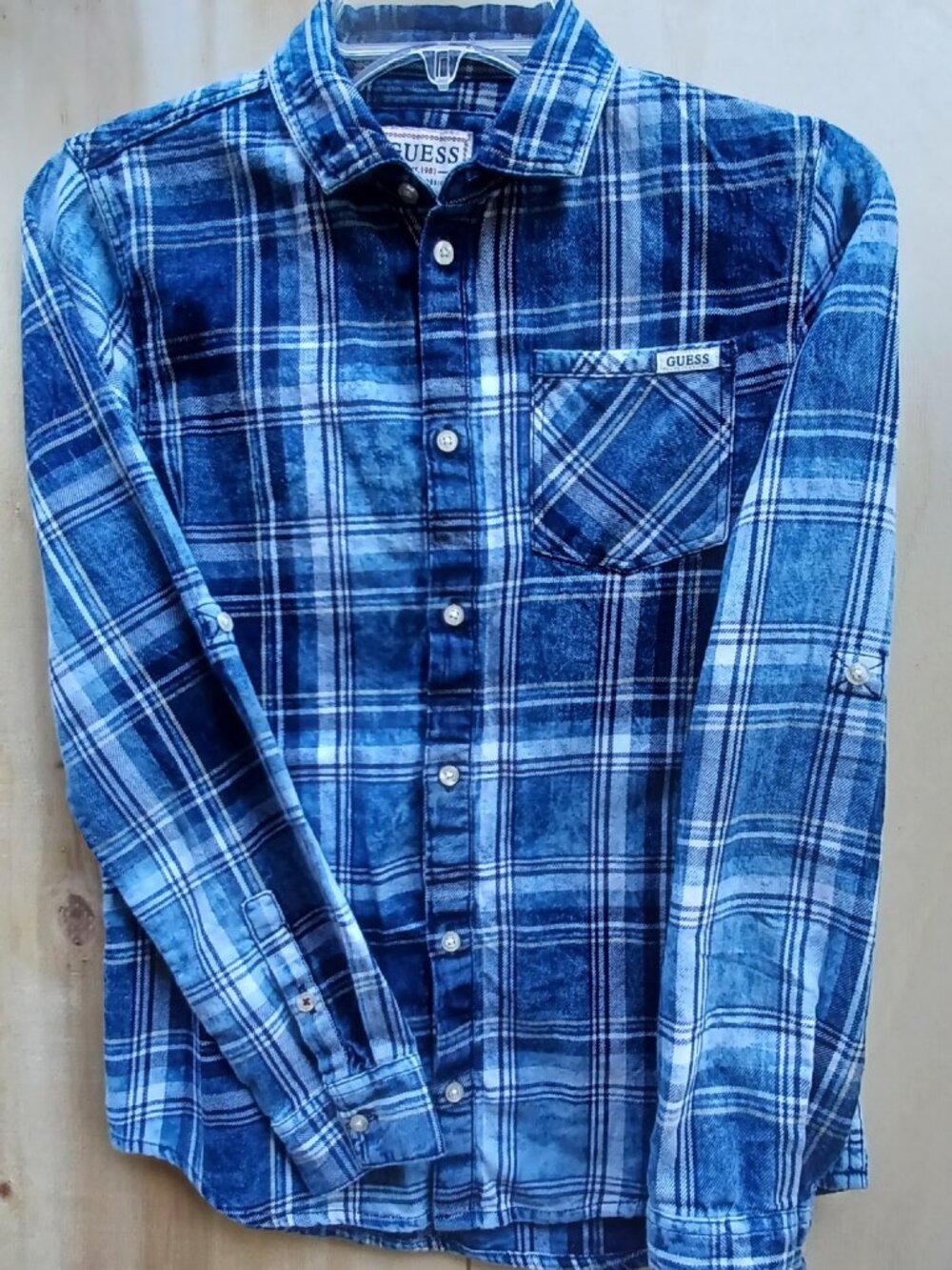 Guess Big Boys Flannel Long Sleeve Button Down Shirt (never worn) Size 12